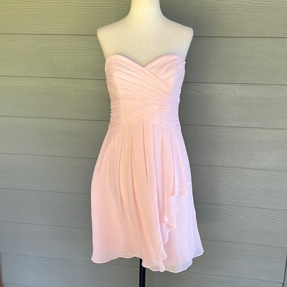 David’s Bridal Short Crinkle Chiffon Dress with Front Cascade - Picture 1 of 8